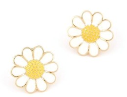 Fashion Daisy Stud Earrings